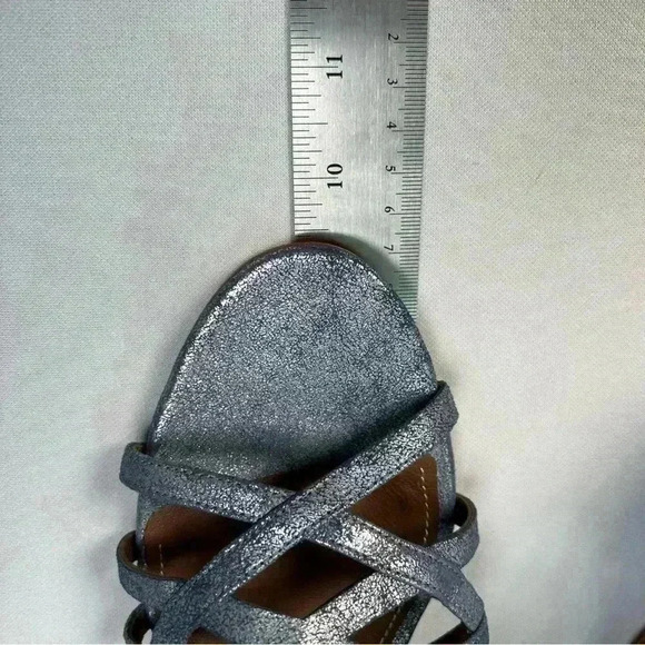 Donald J Pliner Womens 8.5 Wedge Sandal Metallic Blue Gray Strappy Cage 9.5 NEW - Picture 7 of 12